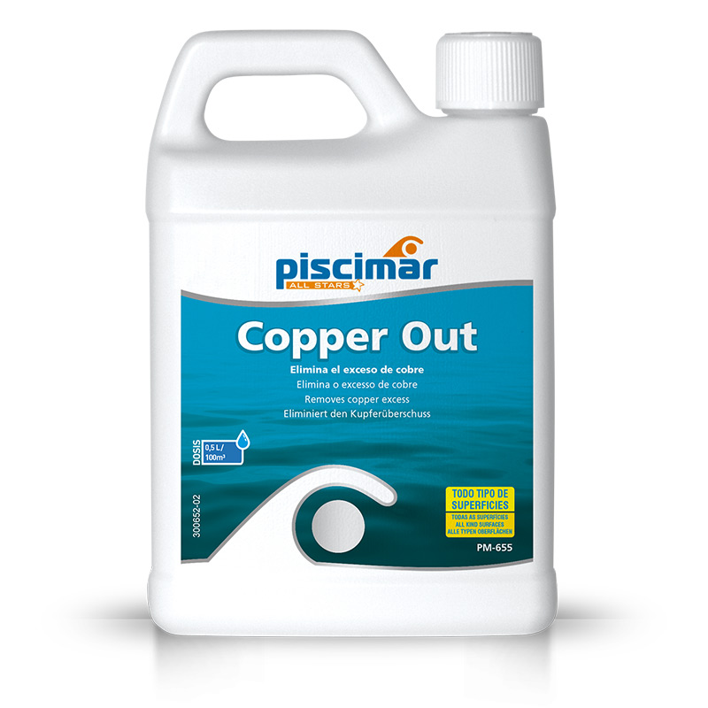 White plastic bottle labeled Copper Out by Piscimar, a copper-excess remover, with a blue gradient label and white cap.
